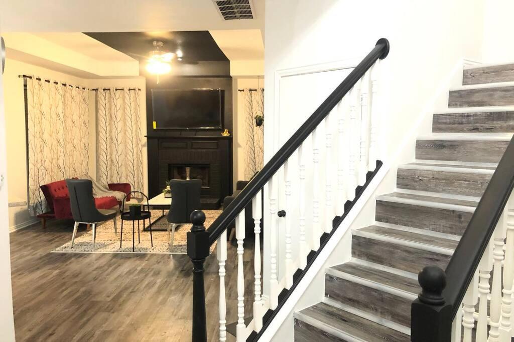 Remodeled Luxury With Proximity Villa Lewisville Exterior photo